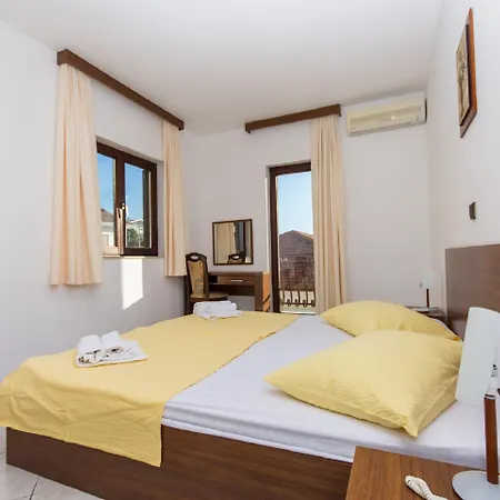 Apartahotel Katarina