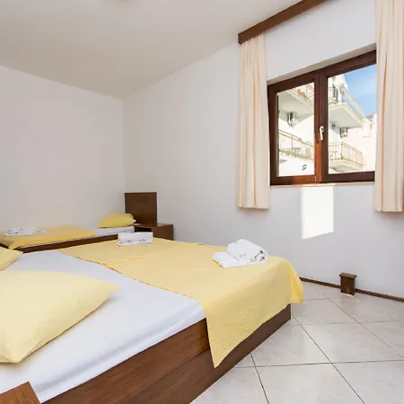 Katarina 3* Trogir