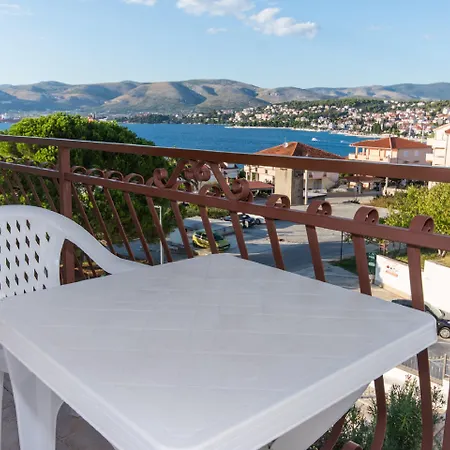 Katarina Apartahotel 3*
