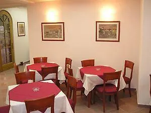 Katarina Apartahotel