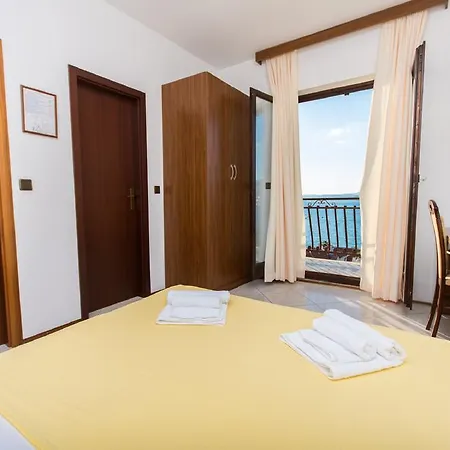 Katarina Apartahotel 3*