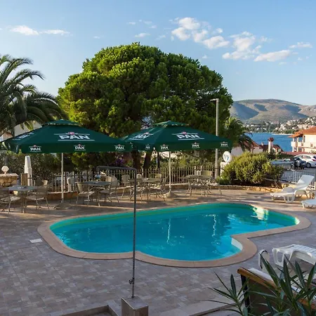 Katarina Apartahotel