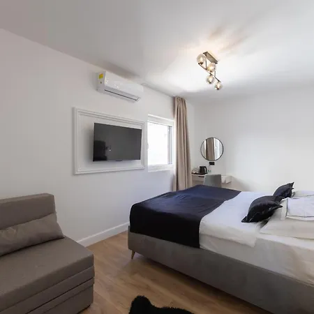 Vagabundo Hotell 4*