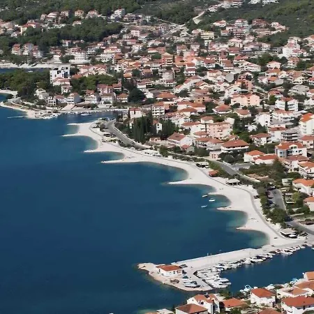 Hotel Vagabundo - Heated Pool , Stunning View & Breakfast 4*
