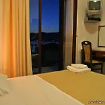Hotel Vagabundo - Newly Renovated, 100m From Beach, Pool & Breakfast 4*