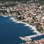 Vagabundo - Newly Renovated, 100m From Beach, Pool & Breakfast 4*