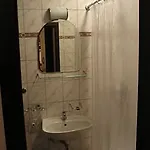 Vagabundo - Newly Renovated, 100m From Beach, Pool & Breakfast 4* Trogir
