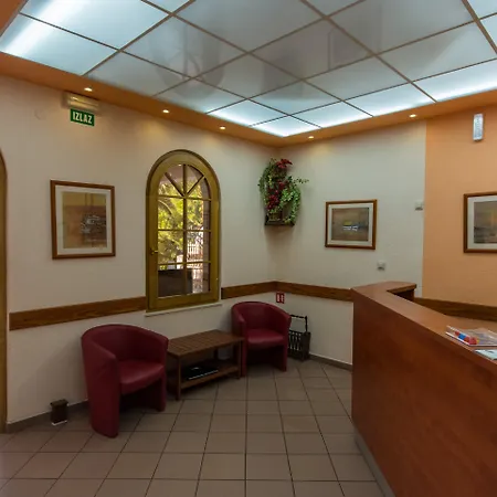 Lejlighedshotel Katarina Trogir