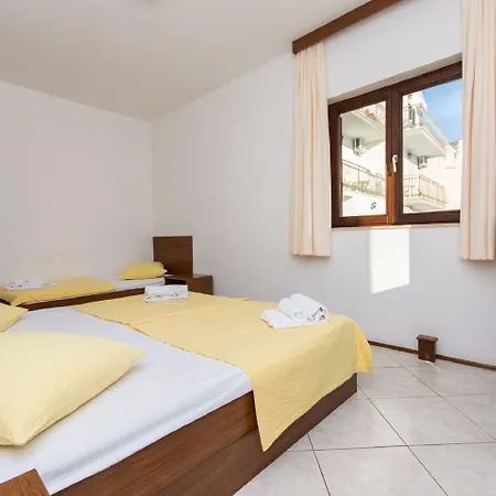 Vagabundo - Newly Renovated, 100m From Beach, Pool & Breakfast 4*