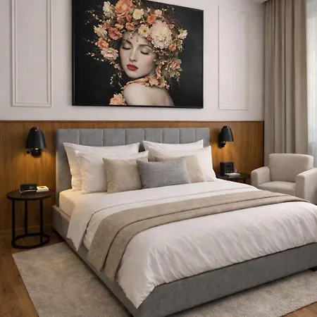 Hotel Vagabundo - Newly Renovated, 100m From Beach, Pool & Breakfast 4*