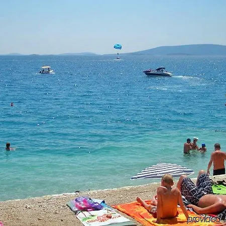 Vagabundo - Newly Renovated, 100m From Beach, Pool & Breakfast Hotel 4*