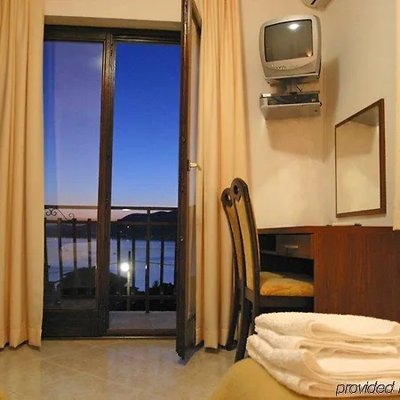 Katarina 3* Trogir