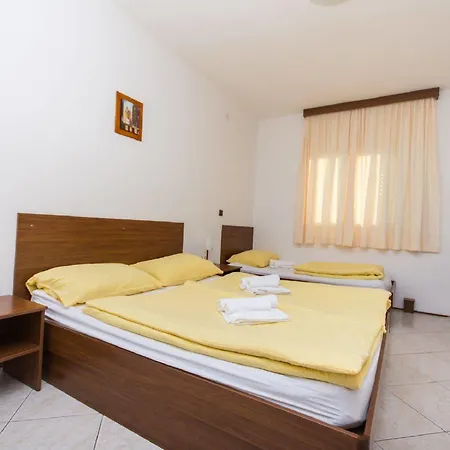 Katarina Lejlighedshotel Trogir
